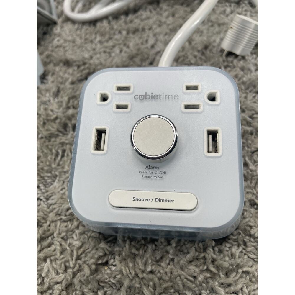 CubieTime BPECT Hotel Alarm Clock With 2 Outlets 2 USB Ports White Tested